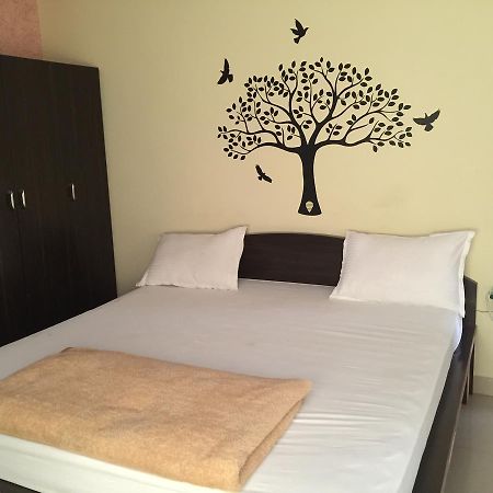 Maruthi Residency Inn & Restaurant 하이데라바드 외부 사진